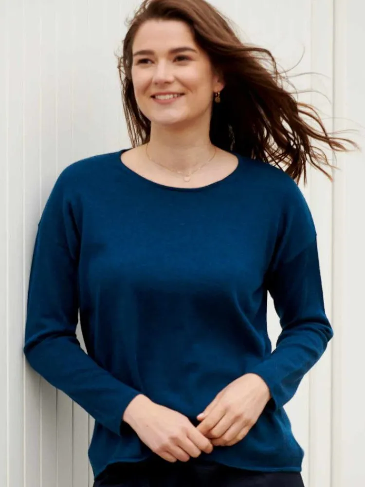 Lounge-Wear|Langarm^Kokon Zwo 100% Merinowolle kbT Feinstrick Boxy-Pullover von blau oder rot