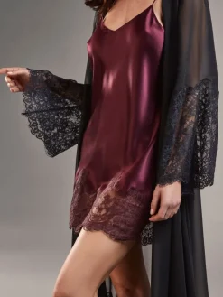 Morgenmantel Lang|Morgenmantel Mit Spitze^Vivis Chiffon Morgenmantel ROSSELLA transparent von schwarz