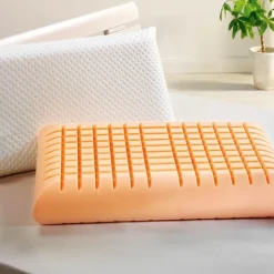 Nackenstützkissen & Körnerkissen^f.a.n. Frankenstolz f.a.n. Viscoschaum Nackenkissen SOJA DREAM Sleep + Care 40° waschbar creme-weiß