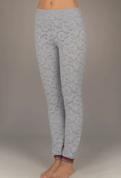 Freizeit- & Reisekleidung|Lounge-Wear^Suggest by Pain de Sucre Hose KAINA 80 aus Spitze von Suggest schwarz oder kieselgrau mit bunt gestreiften Lurex Bündchen