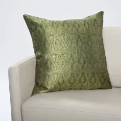 Sofakissen^Seidenwolke Kissenhülle MADRAS Paisleymuster Seidenbrokat schwarz grün oder rubin-rot - jeweils mit goldenem Metallfaden verwoben
