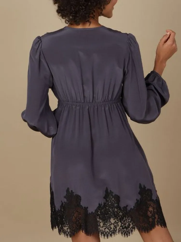 Kleider|Bluse & Tunika^Marjolaine LAST PIECE Crepe-Seide Blusenkleid INDISCRETE dunkelgrau von Größe DE34 graphit-dunkelgrau mit schwarzer Spitze