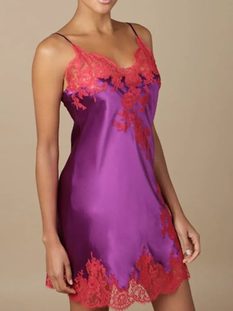 Alle Negligés|Seidenneglige^Marjolaine LAST PIECE Seidenneglige GEMMA No. 3 von violett Größe DE 34 aqua-blau oder beere-violett mit Spitze