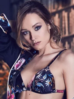 Alle Bhs^Marjolaine LAST PIECE Triangel BH FIDJI schwarz Größe DE 40 von mit Seide schwarz bunt oder komplett schwarz