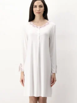 Edle Nachthemden^Luna di Seta Modal Langarm Nachtkleid MACRAMÉ MODAL cremeweiß von cremeweiss