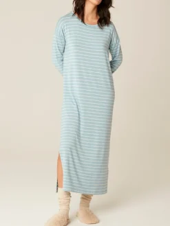 Edle Nachthemden^Pluto Modal Nachthemd lang HANIE hellblau weiß-gestreift von hellblau mit weißen Streifen