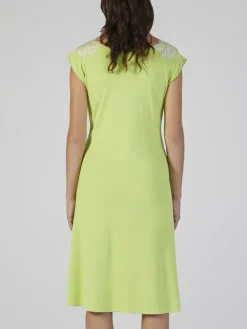 Edle Nachthemden^Verdiani Modal Nachtkleid mit Spitze knielang KIWI grün von kiwi grün mit creme farbener Spitze