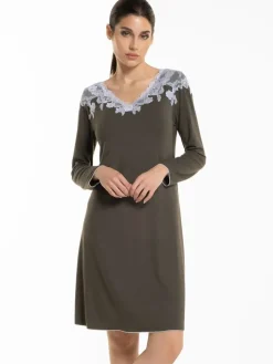 Edle Nachthemden^Verdiani Modal Nachtshirt MIRABELLA oliv von olivgrün