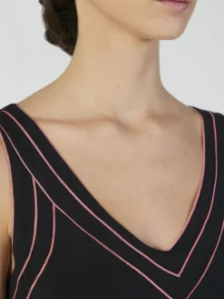 Edle Nachthemden|Alle Negligés^Verdiani Modal Neglige lang schwarz-pink von schwarz mit coral pinken Ziernähten