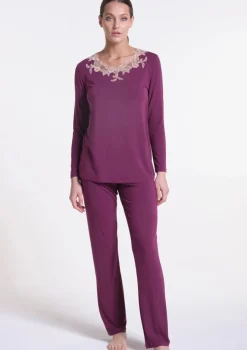 Feine Pyjamas^Verdiani Modal Pyjama PRUGNA in violett von pflaume-violett mit puder-rosa Spitze