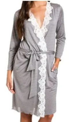 Morgenmantel Kurz|Morgenmantel Mit Seide^Gattina Morgenmantel NIZZA Seide mit Spitze von cashmere-beige oder anthrazit-grau mit creme-weiß kombiniert