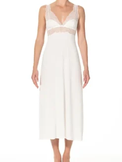 Edle Nachthemden|Alle Negligés^IMEC Neglige lang BEATRICE sahneweiß aus Modal von sahneweiß mit Spitze