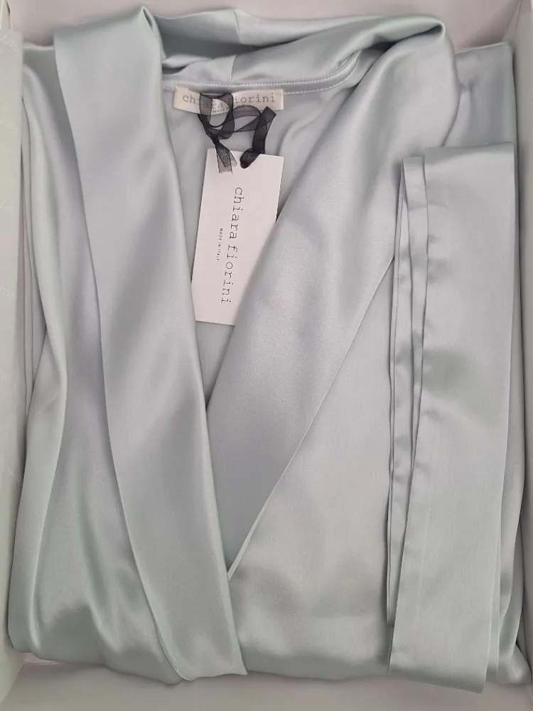 Morgenmantel Kurz|Morgenmantel Aus Satin^Chiara Fiorini Seide Morgenmantel kurz SETA No. 8 von