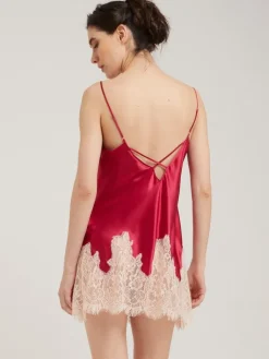 Alle Negligés|Seidenneglige^Vivis Seide Neglige LYDIA kurz von rot oder silbergrau mit Spitze
