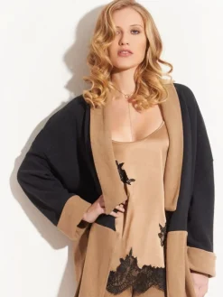 Tops Mit Spitze|Spaghettiträger Tops^Chiara Fiorini Seidentop SETA No. 12 mit Spitze von