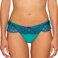 Alle Slips|Alle Unterteile^Millesia Slip mit Seide ADRIANA von türkisblau oder gold-sand farben mit Spitze
