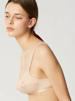Alle Bhs^Maison Lejaby Spitze Softcup-BH GABY uni von