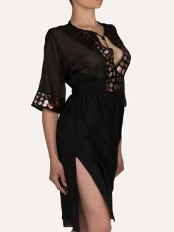 Strandkleider & Sommerkleider|Kaftan, Tunika & Pareo^Cotton Club Strandkaftan FRESIA mit Pailletten von Mare schwarz mit rosa Pailletten