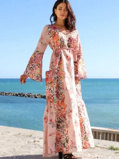 Strandkleider & Sommerkleider|Kleider^Laetitia Beachwear Strandkleid mit Seide FANTASIA ROSA von rosa-apricot mit Häkel Applikationen