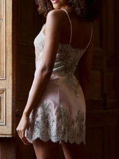 Seidenneglige|Seidennachthemd^Marjolaine Stretchseide Combinette VITA in von zartrosa