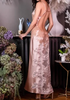 Alle Negligés|Seidenneglige^Marjolaine Stretchseide Luxus Neglige lang NINA von