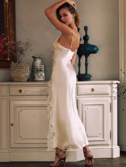 Seidenneglige|Seidennachthemd^Marjolaine Stretchseide Nachtkleid RUBY No. 4 von in creme oder weinrot