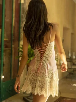 Seidenneglige|Seidennachthemd^Marjolaine Stretchseide Nuisette RUBY kurz von