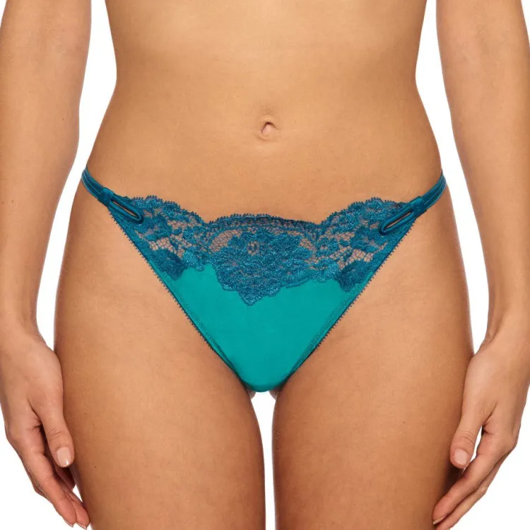 Alle Strings|Alle Unterteile^Millesia String ADRIANA von mit Seide türkisblau oder gold-sand farben mit Spitze