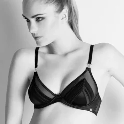 Alle Bhs^Millesia Triangel BH CLANDESTINE mit Seide von