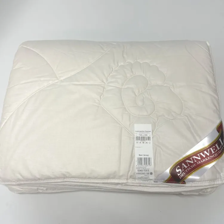 Naturhaardecken^Sannwell Vierjahreszeiten-Bettdecke mit Schafwolle von beige