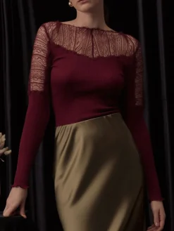 Shirt Mit Spitze|Wolle-Seide Shirts^Oscalito Wolle-Seide LANGARMSHIRT gerippt mit Spitze von weinrot